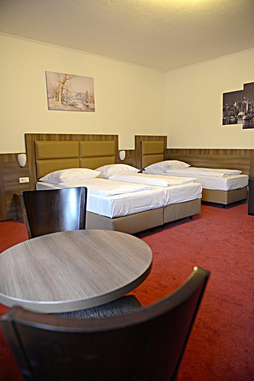 Itm Hotel Motel21 Hamburg-Mitte Δωμάτιο φωτογραφία